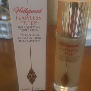 Charlotte Tilbury Hollywood Flawless Filter - Gold Radiance